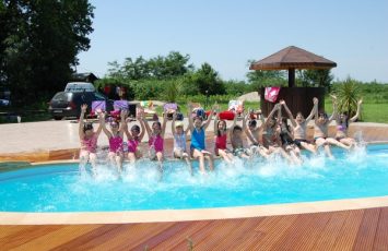 Petreceri copii in aer liber la piscina, TreeHouse Cosoba Pool