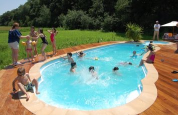 Petreceri copii in aer liber la piscina, TreeHouse Cosoba Pool